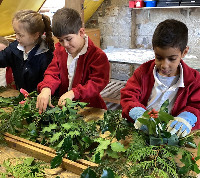 Pupils make festive wreaths with help of Harrogate charity Horticap