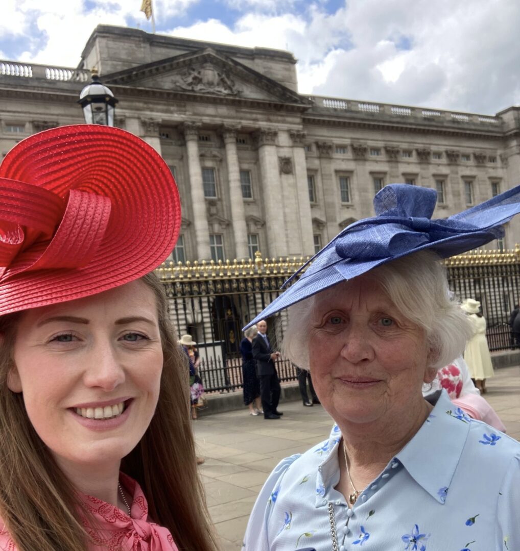 Former BGS teacher meets the Royals before heading off on epic cycle ride